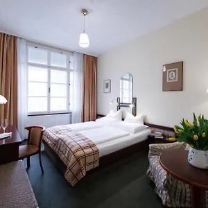 Continental Hotel-pension Couette-café