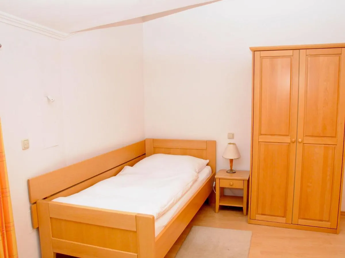 Privatzimmer Familie Schwarz Wien Bed & Breakfast