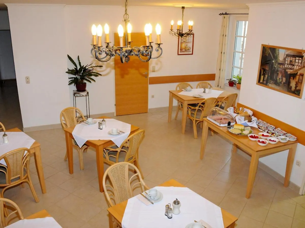 Bed & Breakfast Privatzimmer Familie Schwarz Wien