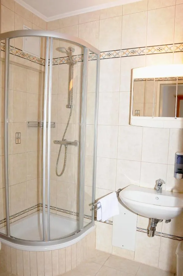Bed & Breakfast Privatzimmer Familie Schwarz Wien