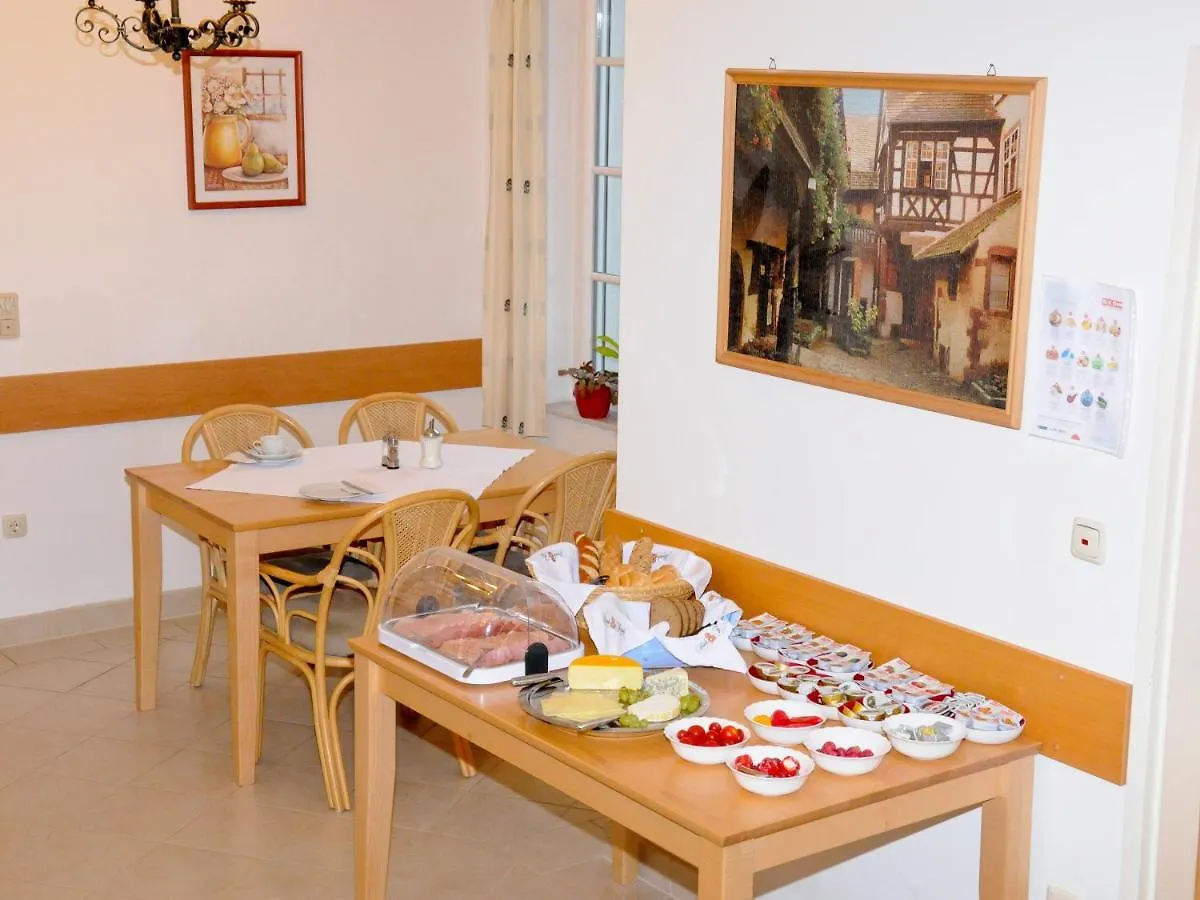 *** Bed & Breakfast Privatzimmer Familie Schwarz Wien Østrig